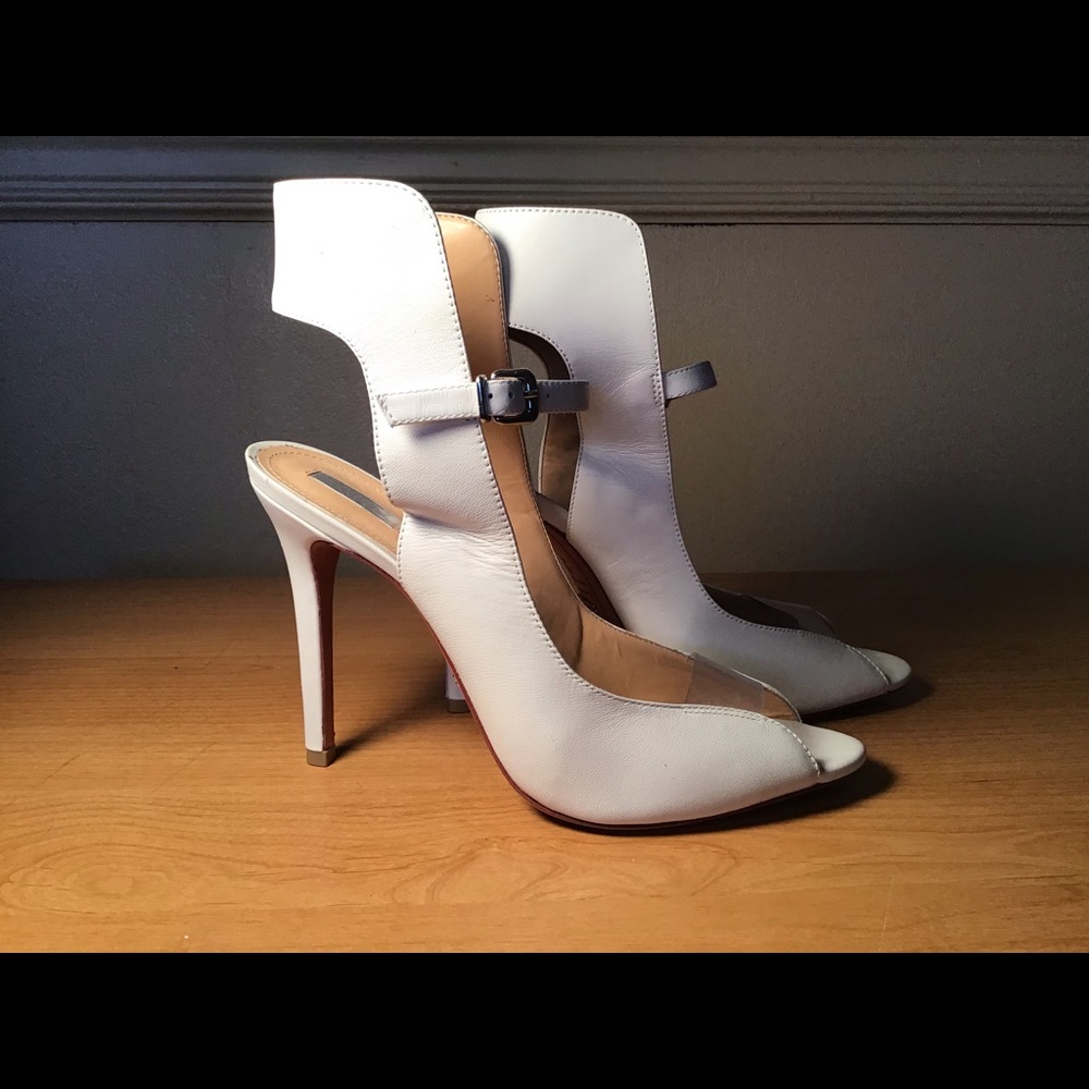 Shultz Heel